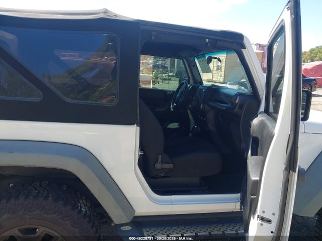 46220791 :رقم المزاد ، 1C4AJWAG5EL326060 vin ، 2014 Jeep Wrangler Willys Wheeler مزاد بيع