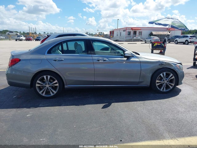 Продаж на аукціоні авто 2015 Mercedes-benz C-class C 300, vin: 55SWF4JB8FU059418, номер лоту: 46220868