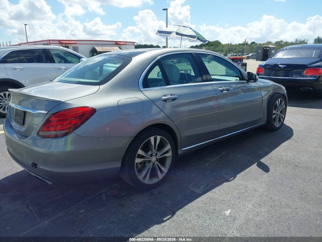Продаж на аукціоні авто 2015 Mercedes-benz C-class C 300, vin: 55SWF4JB8FU059418, номер лоту: 46220868