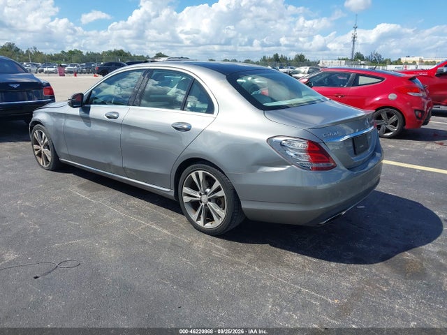 Продаж на аукціоні авто 2015 Mercedes-benz C-class C 300, vin: 55SWF4JB8FU059418, номер лоту: 46220868