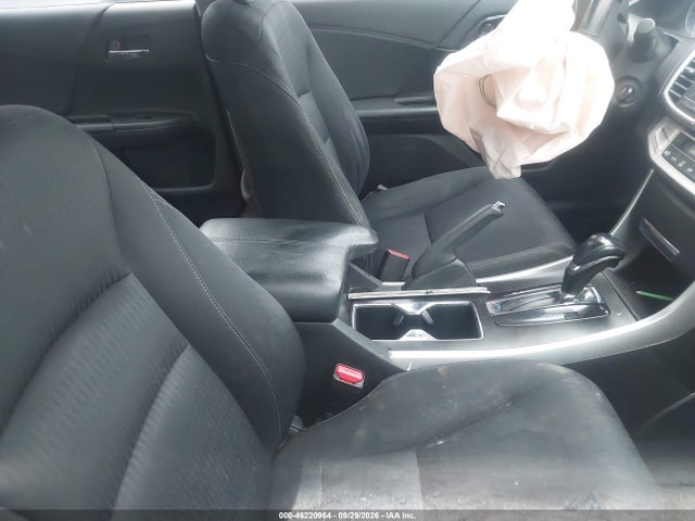 2015 Honda Accord Sport მანქანა იყიდება აუქციონზე, vin: 1HGCR2F50FA106390, აუქციონის ნომერი: 46220964