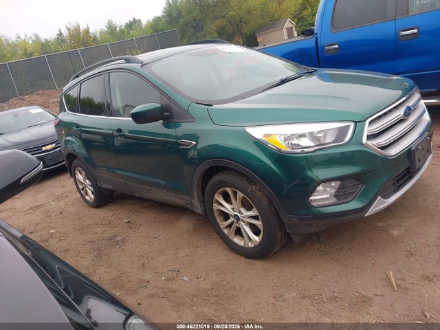 46221019 :رقم المزاد ، 1FMCU9GD1JUD21453 vin ، 2018 Ford Escape Se مزاد بيع