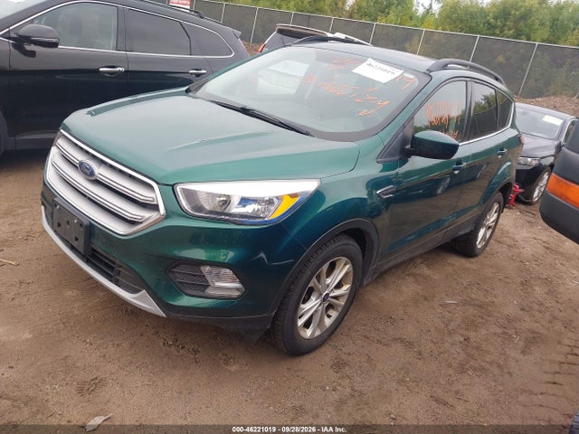 46221019 :رقم المزاد ، 1FMCU9GD1JUD21453 vin ، 2018 Ford Escape Se مزاد بيع