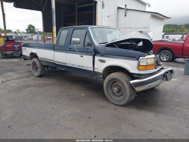 46221028 :رقم المزاد ، 1FTHX26H9TEA99299 vin ، 1996 Ford F250 مزاد بيع