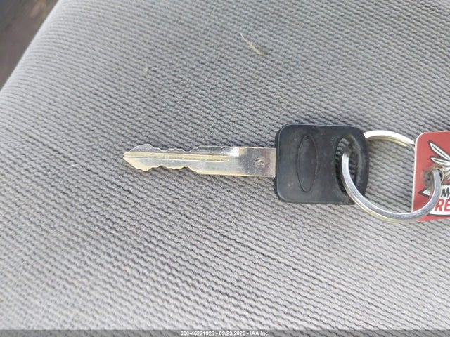 46221028 :رقم المزاد ، 1FTHX26H9TEA99299 vin ، 1996 Ford F250 مزاد بيع