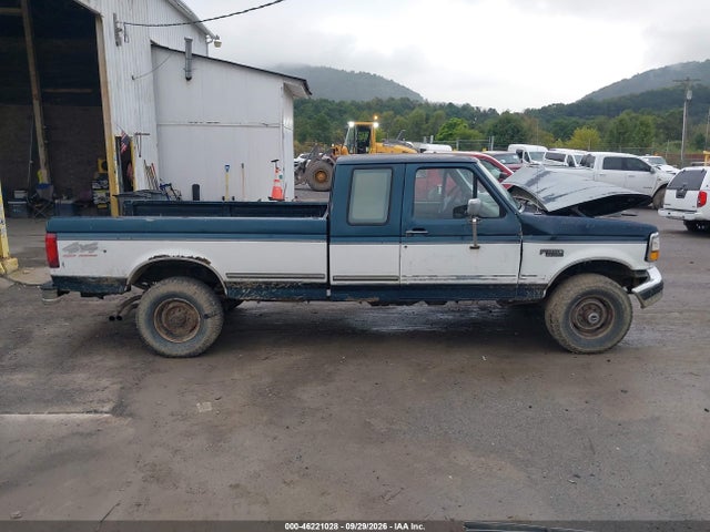 46221028 :رقم المزاد ، 1FTHX26H9TEA99299 vin ، 1996 Ford F250 مزاد بيع