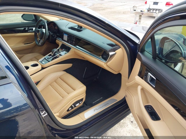 46221044 :رقم المزاد ، WP0AA2A70JL116386 vin ، 2018 Porsche Panamera 4 مزاد بيع