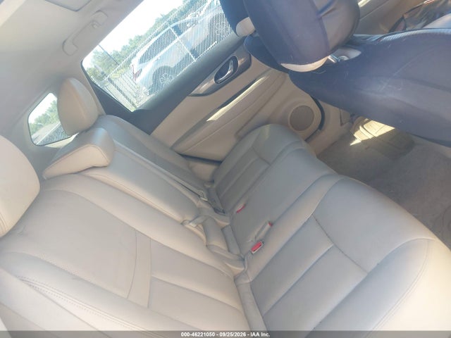 2015 Nissan Rogue Sl მანქანა იყიდება აუქციონზე, vin: 5N1AT2MT0FC769693, აუქციონის ნომერი: 46221050