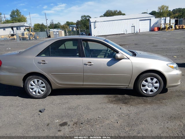 2002 Toyota Camry Le მანქანა იყიდება აუქციონზე, vin: 4T1BE32K12U618378, აუქციონის ნომერი: 46221071