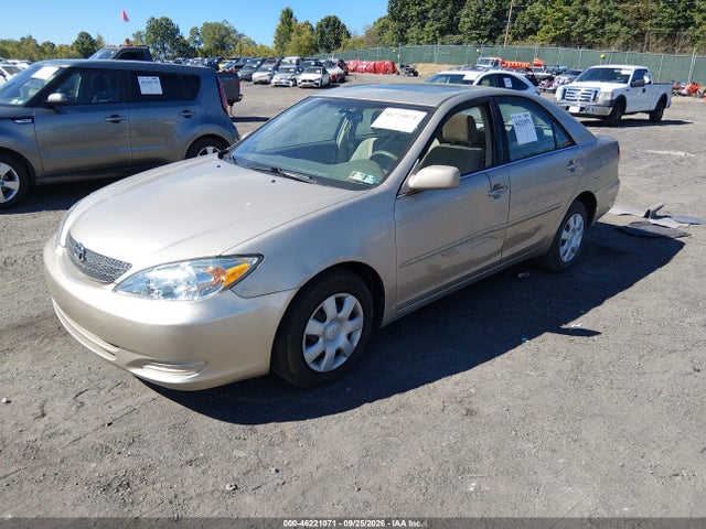 2002 Toyota Camry Le მანქანა იყიდება აუქციონზე, vin: 4T1BE32K12U618378, აუქციონის ნომერი: 46221071