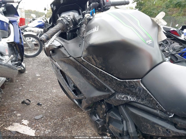 Kawasaki Ex650 R 2024 ML5EXER15RDAD6226 Image 9