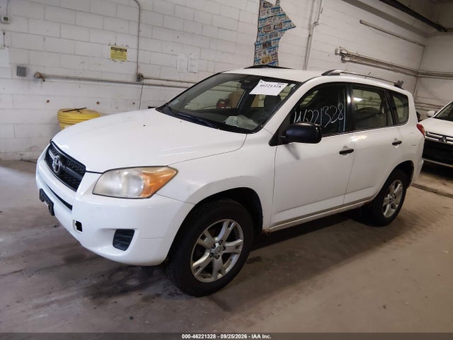 2010 Toyota Rav4 მანქანა იყიდება აუქციონზე, vin: JTMBF4DV4AD028477, აუქციონის ნომერი: 46221328