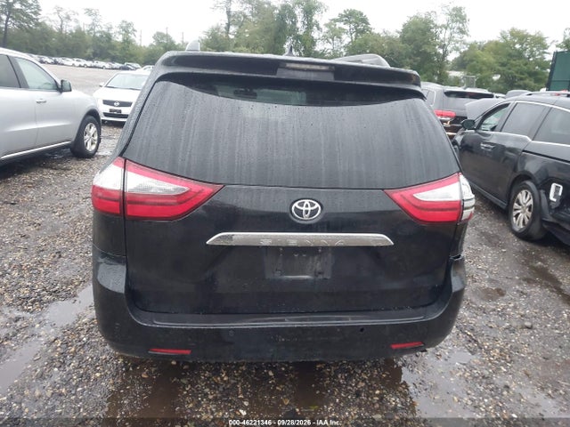 Продажа на аукционе авто 2017 Toyota Sienna Limited Premium 7 Passenger, vin: 5TDDZ3DC8HS177286, номер лота: 46221346