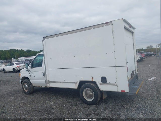 Продажа на аукционе авто 2002 Ford E-350 Cutaway Standard, vin: 1FDSE35L42HB30894, номер лота: 46221354