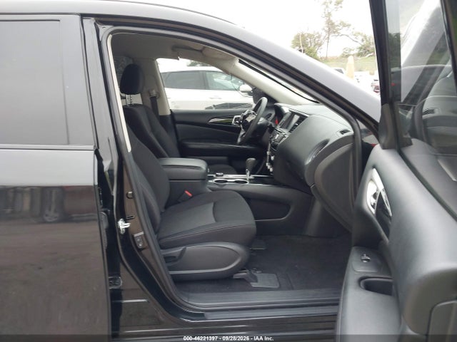 Продажа на аукционе авто 2019 Nissan Pathfinder S, vin: 5N1DR2MM2KC642216, номер лота: 46221397