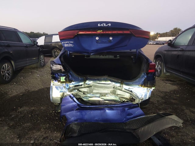 2023 Kia Forte Lxs მანქანა იყიდება აუქციონზე, vin: 3KPF24ADXPE599570, აუქციონის ნომერი: 46221408
