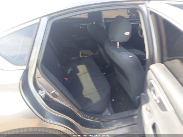 46221423 :رقم المزاد ، 1N4AL3AP3FC208010 vin ، 2015 Nissan Altima 2.5 S مزاد بيع