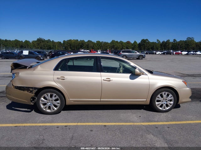 46221437 :رقم المزاد ، 4T1BK3DB4AU355520 vin ، 2010 Toyota Avalon Xls مزاد بيع