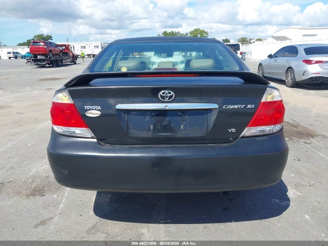 46221458 :رقم المزاد ، 4T1BF32K06U625972 vin ، 2006 Toyota Camry Xle V6 مزاد بيع
