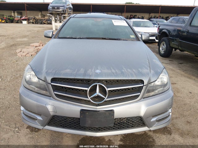 46221550 :رقم المزاد ، WDDGJ4HB9FG369664 vin ، 2015 Mercedes-benz C 250 مزاد بيع