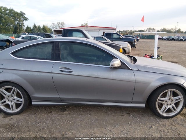 46221550 :رقم المزاد ، WDDGJ4HB9FG369664 vin ، 2015 Mercedes-benz C 250 مزاد بيع