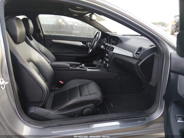 46221550 :رقم المزاد ، WDDGJ4HB9FG369664 vin ، 2015 Mercedes-benz C 250 مزاد بيع