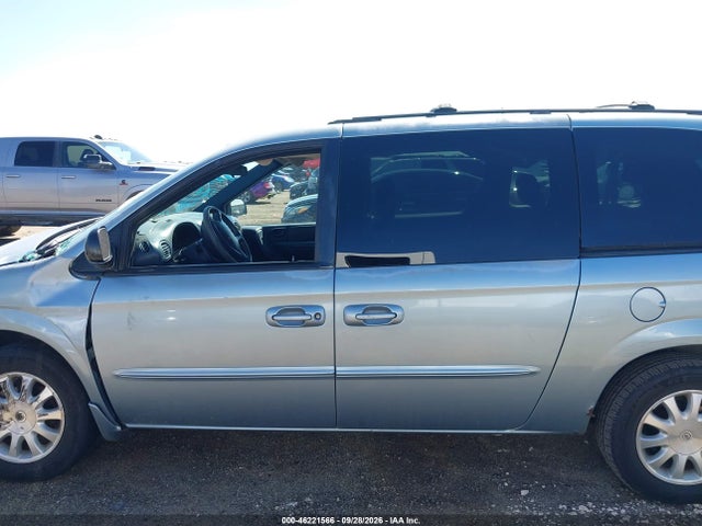 2003 Chrysler Town & Country Lx მანქანა იყიდება აუქციონზე, vin: 2C4GP44L23R374951, აუქციონის ნომერი: 46221566