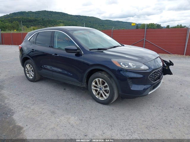 Продажа на аукционе авто 2021 Ford Escape Se, vin: 1FMCU9G67MUA14679, номер лота: 46221587