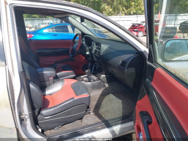 46221591 :رقم المزاد ، JACCN57X2X7991863 vin ، 1999 Isuzu Vehicross مزاد بيع