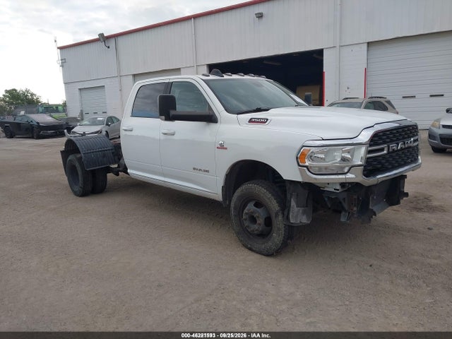 2022 Ram 3500 Big Horn  4x4 8' Box მანქანა იყიდება აუქციონზე, vin: 3C63RRHLXNG276668, აუქციონის ნომერი: 46221593