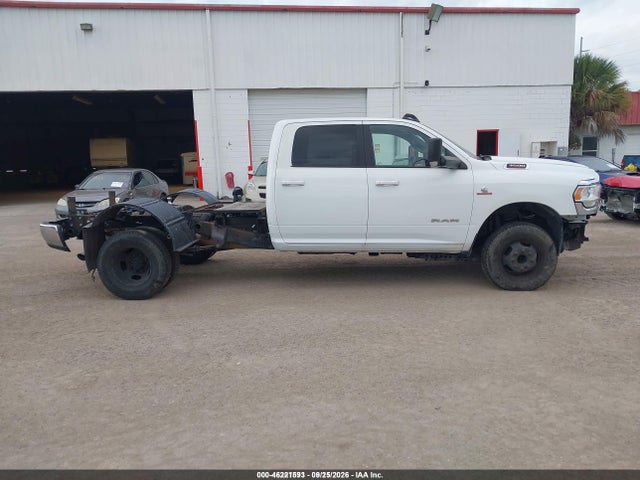 2022 Ram 3500 Big Horn  4x4 8' Box მანქანა იყიდება აუქციონზე, vin: 3C63RRHLXNG276668, აუქციონის ნომერი: 46221593
