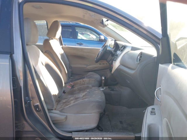 46221600 :رقم المزاد ، 3N1CN7AP5GL802742 vin ، 2016 Nissan Versa 1.6 S/1.6 S+/1.6 Sl/1.6 Sv مزاد بيع