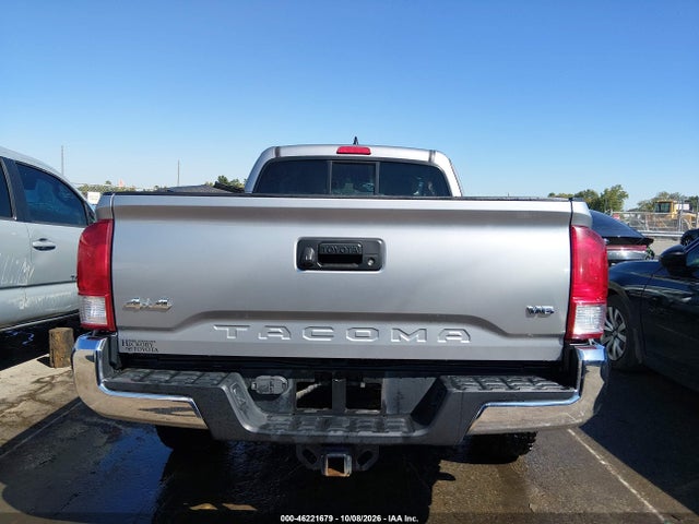 Продажа на аукционе авто 2017 Toyota Tacoma Sr5 V6, vin: 5TFSZ5AN8HX105698, номер лота: 46221679