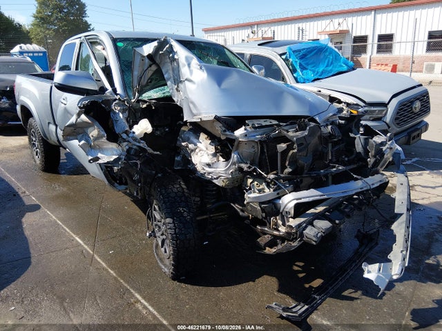 Продажа на аукционе авто 2017 Toyota Tacoma Sr5 V6, vin: 5TFSZ5AN8HX105698, номер лота: 46221679
