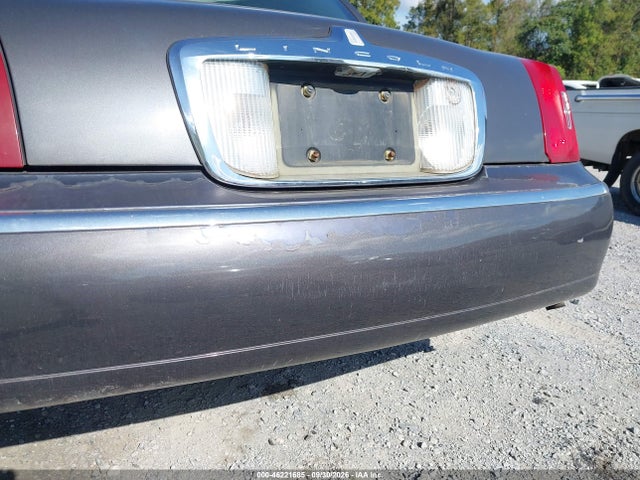 Aukcja sprzedaży 1999 Lincoln Town Car Executive, vin: 1LNHM81W6XY667946, numer aukcji: 46221685