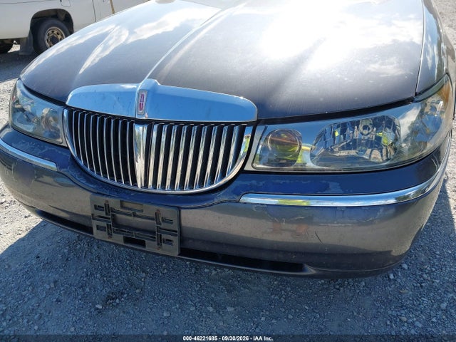 Aukcja sprzedaży 1999 Lincoln Town Car Executive, vin: 1LNHM81W6XY667946, numer aukcji: 46221685