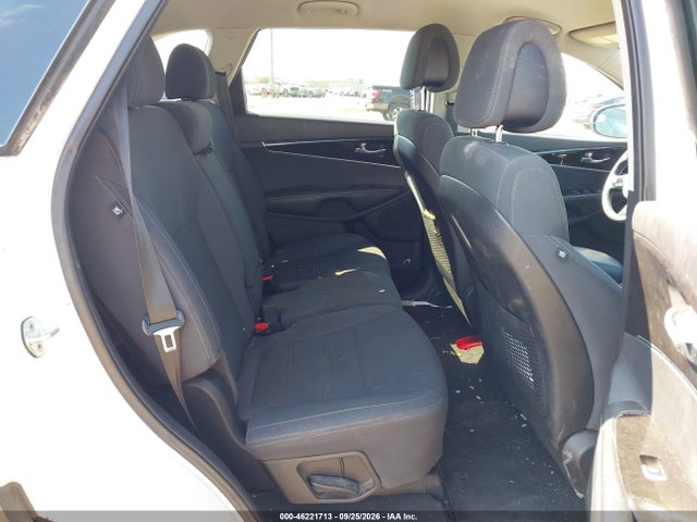 Продаж на аукціоні авто 2017 Kia Sorento 3.3l Lx, vin: 5XYPGDA52HG207815, номер лоту: 46221713
