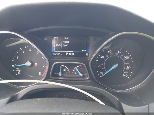 46221729 :رقم المزاد ، 1FADP3K23FL279471 vin ، 2015 Ford Focus Se مزاد بيع