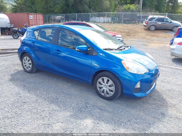Продажа на аукционе авто 2012 Toyota Prius C Two, vin: JTDKDTB32C1509057, номер лота: 46221730