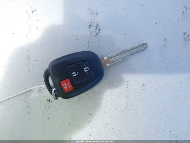 Продажа на аукционе авто 2012 Toyota Prius C Two, vin: JTDKDTB32C1509057, номер лота: 46221730
