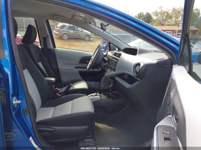 Продажа на аукционе авто 2012 Toyota Prius C Two, vin: JTDKDTB32C1509057, номер лота: 46221730