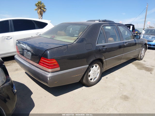 46221738 :رقم المزاد ، WDBGA51E1NA028876 vin ، 1992 Mercedes-benz 500 Sel مزاد بيع
