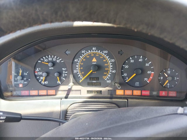 46221738 :رقم المزاد ، WDBGA51E1NA028876 vin ، 1992 Mercedes-benz 500 Sel مزاد بيع