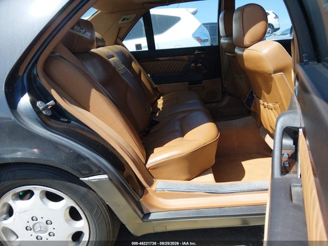 46221738 :رقم المزاد ، WDBGA51E1NA028876 vin ، 1992 Mercedes-benz 500 Sel مزاد بيع