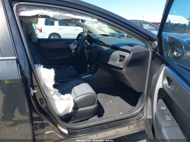 46221752 :رقم المزاد ، 5YFBURHE8FP256449 vin ، 2015 Toyota Corolla S Plus مزاد بيع