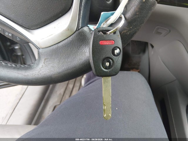 46221756 :رقم المزاد ، 2HKRM4H72DH684207 vin ، 2013 Honda Cr-v Ex-l مزاد بيع