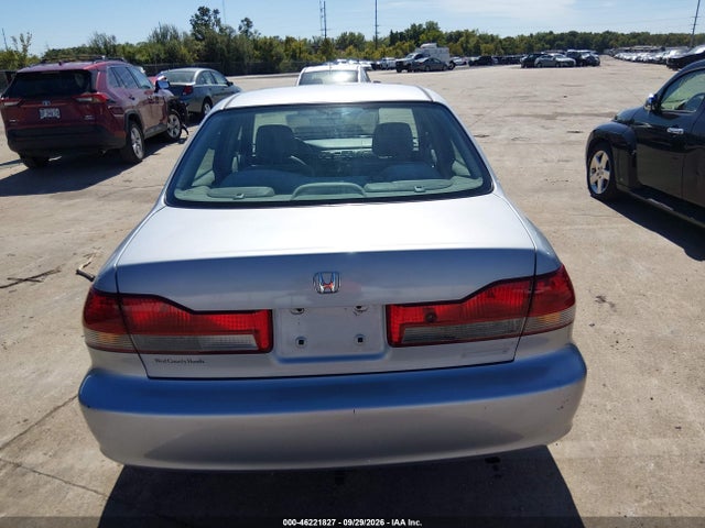46221827 :رقم المزاد ، 1HGCG56732A021496 vin ، 2002 Honda Accord 2.3 Se مزاد بيع