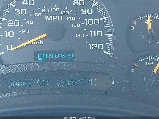46221871 :رقم المزاد ، 1GNEC13T25J183404 vin ، 2005 Chevrolet Tahoe Lt مزاد بيع