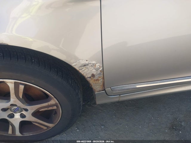 Продажа на аукционе авто 2014 Volvo Xc60 T6 Premier Plus, vin: YV4902DZ0E2512054, номер лота: 46221909