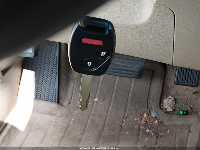 Продажа на аукционе авто 2008 Honda Cr-v Ex-l, vin: JHLRE38718C051578, номер лота: 46221937